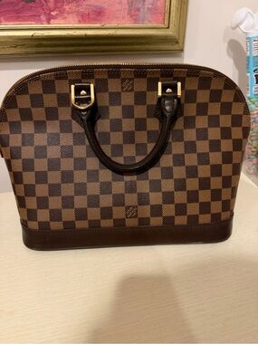 Louis Vuitton Alma